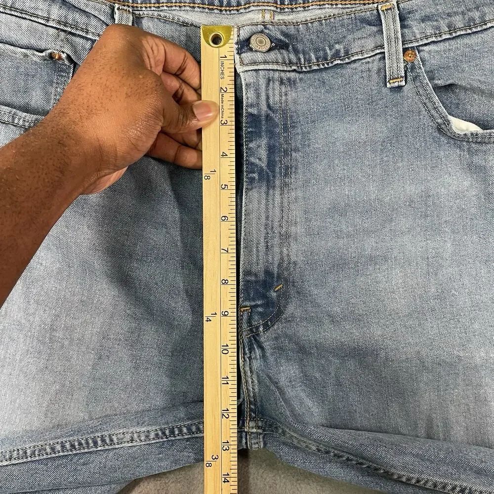 Levi’s 550 Jeans Light Wash Men’s 42x29 Relaxed Fit Straight Leg Denim